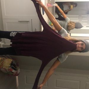 Maroon turtle neck long sleeve